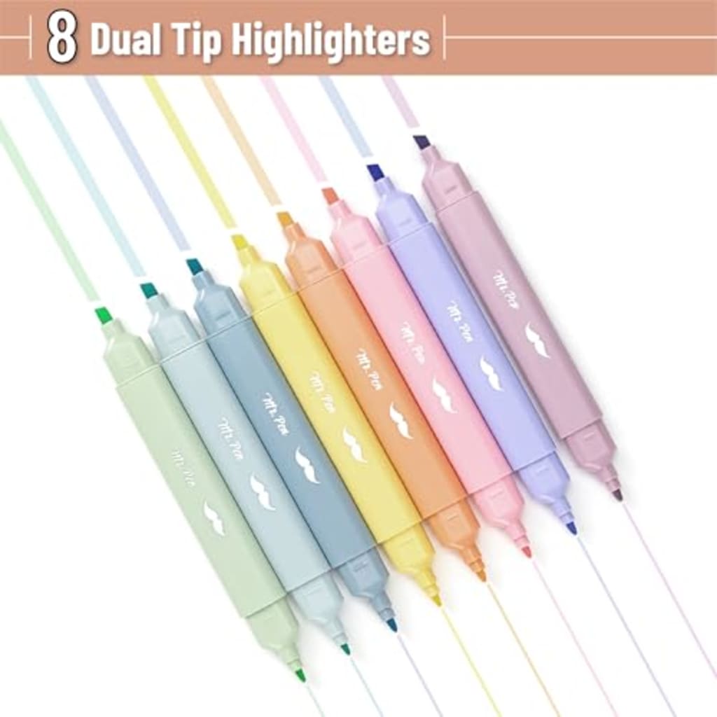 Dual tip highlighter on Bible page